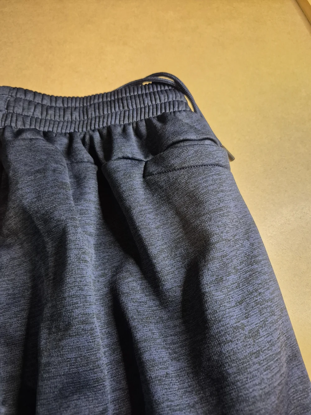 Under Armour Men’s Navy Heather Performance Joggers